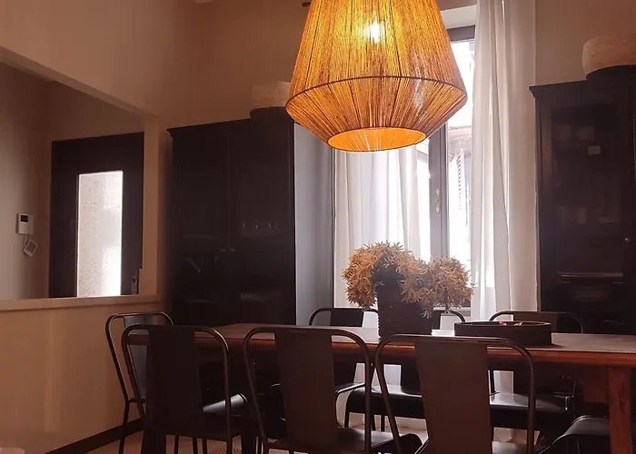 Konukevi Rota's House Iii 4*